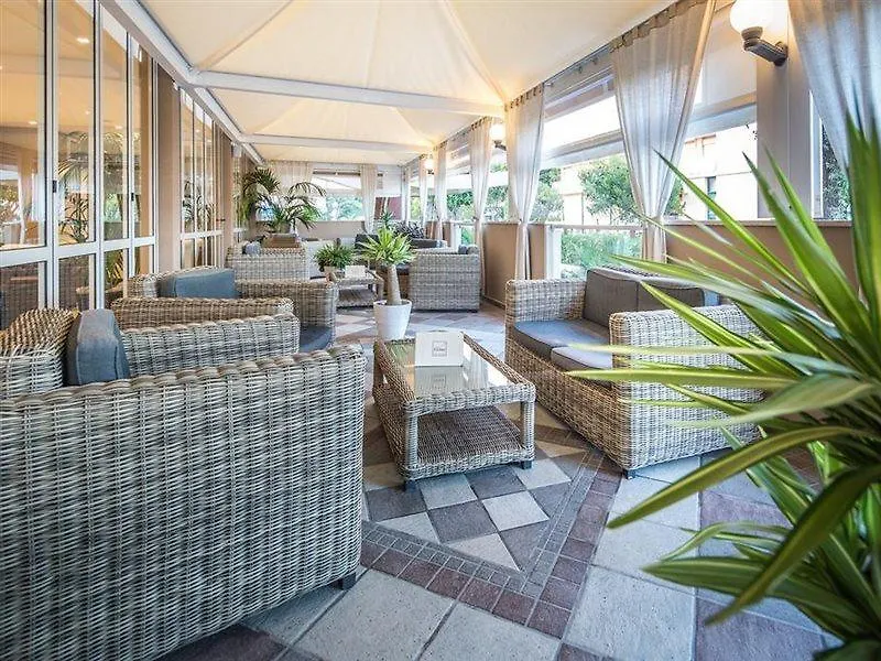 Hotel Excelsior بيبيوني إيطاليا
