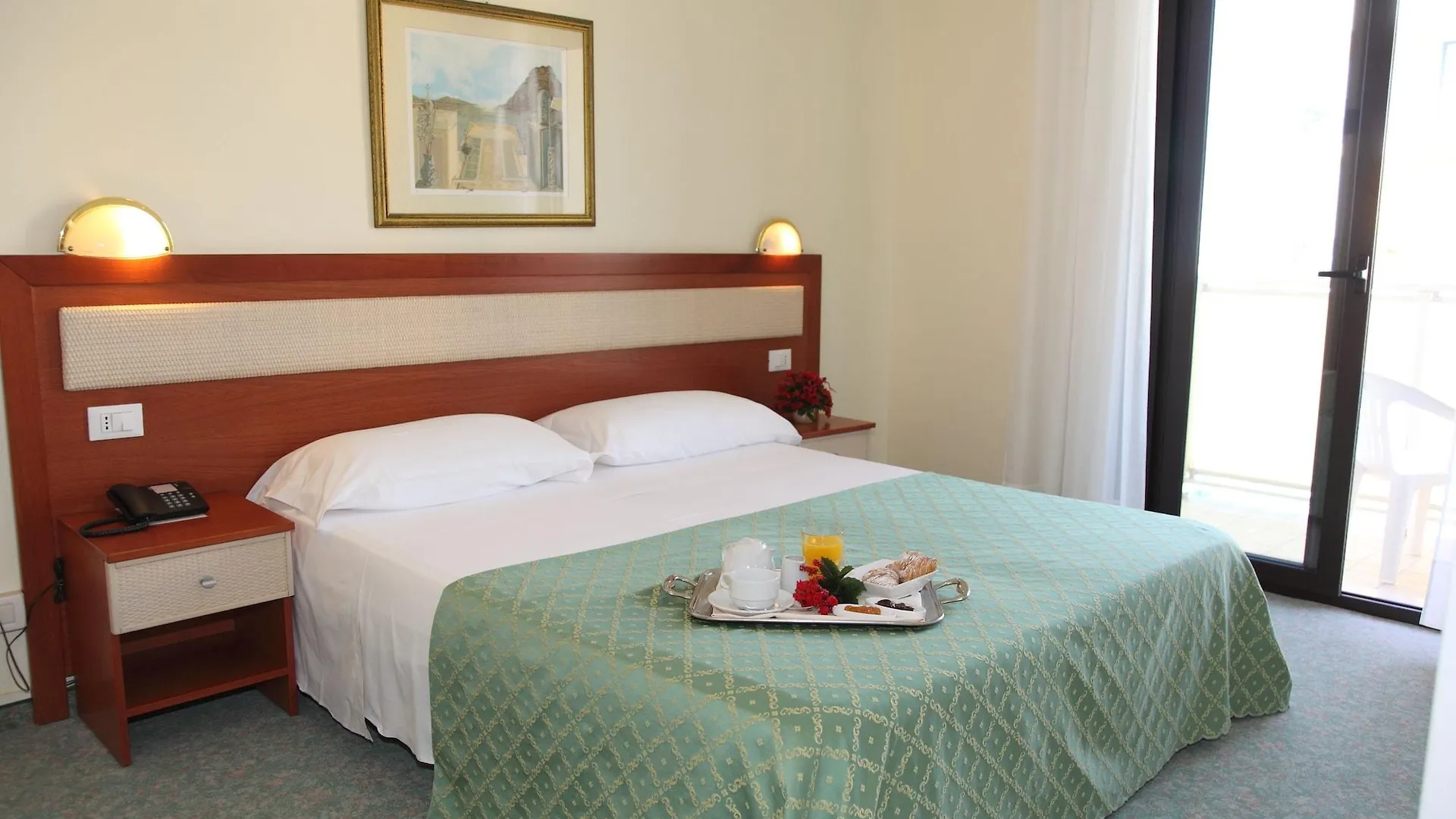 Hotel Excelsior بيبيوني