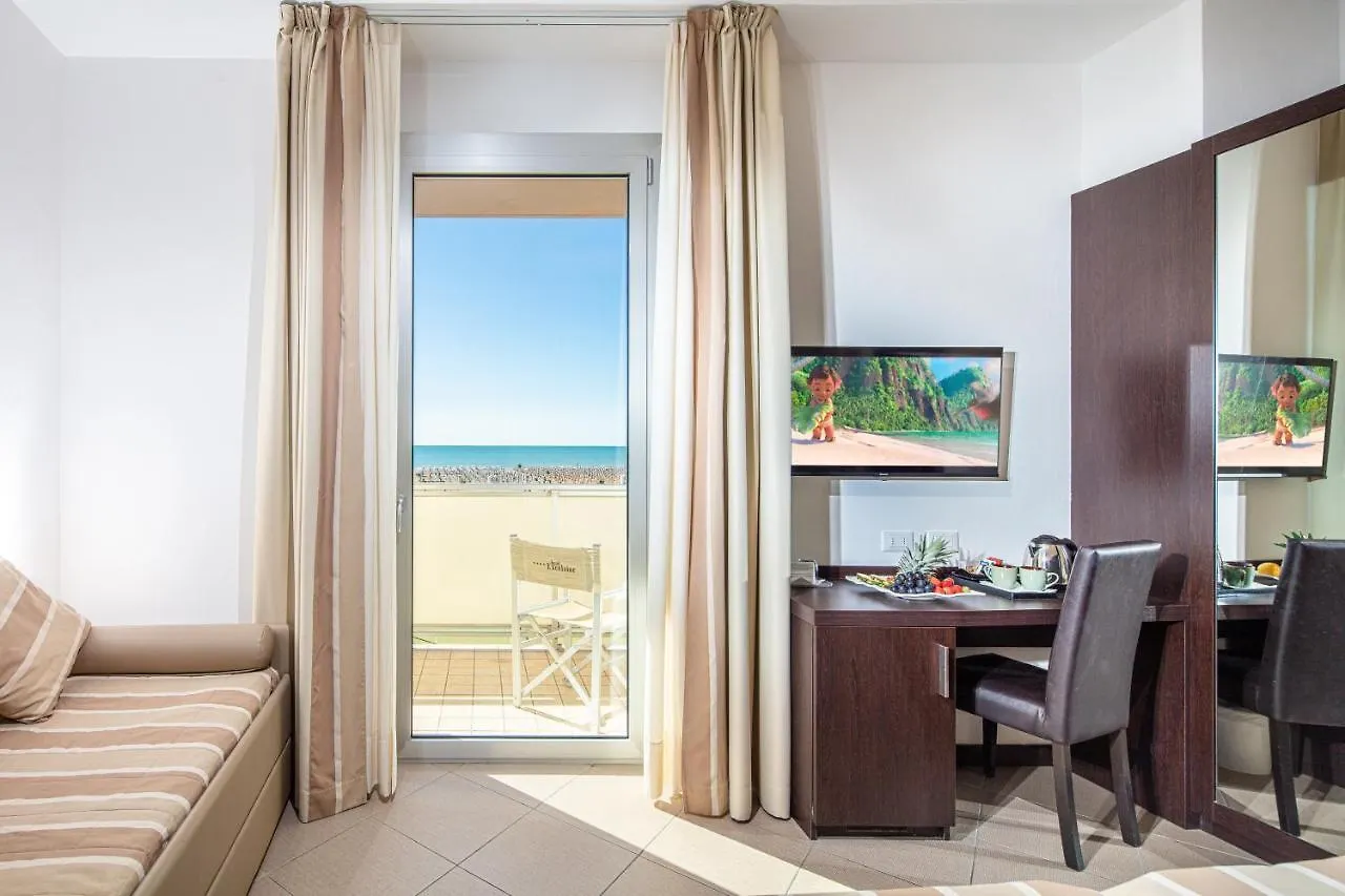 Hotel Excelsior بيبيوني