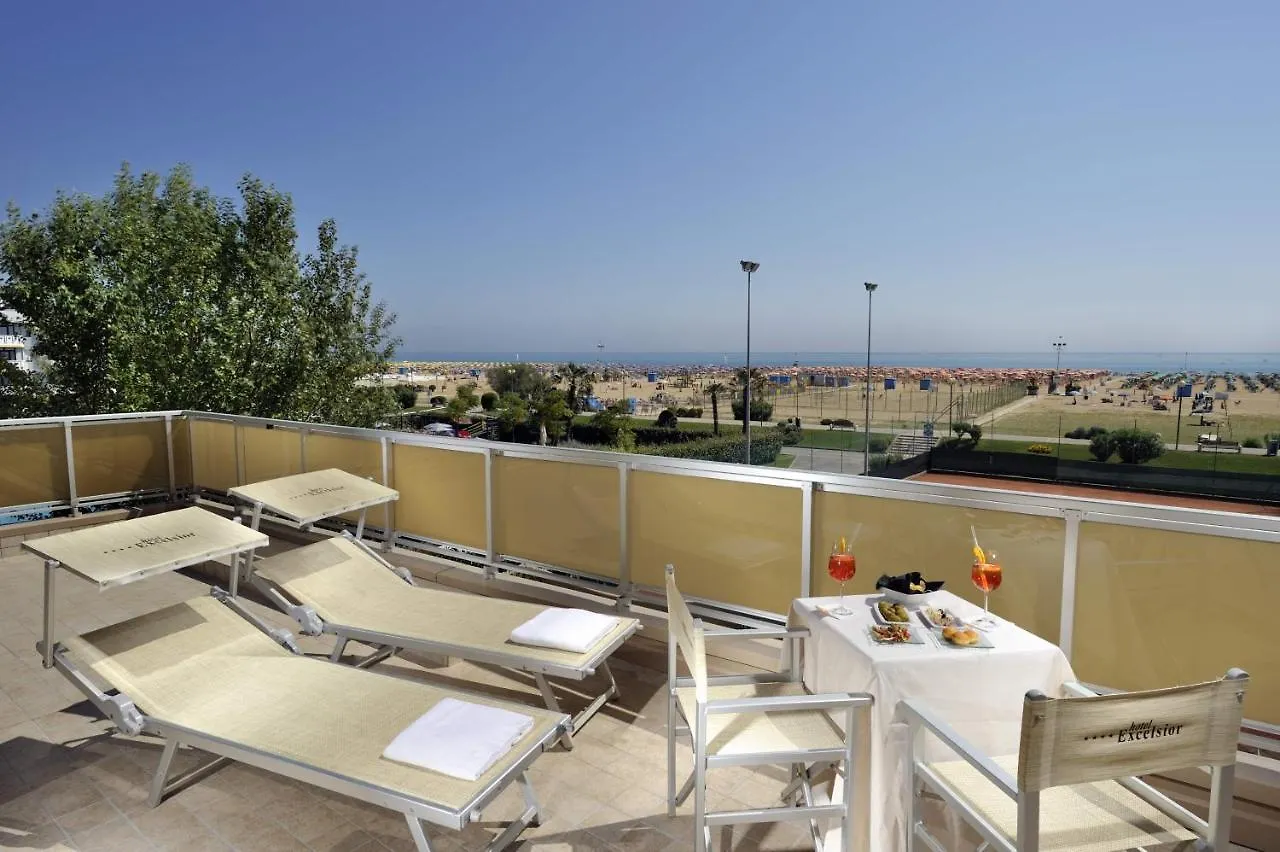 Hotel Excelsior ビビオーネ 4*,  イタリア